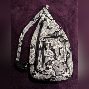 Vera Bradley black and white bag